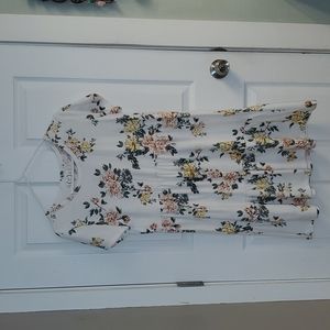 Tshirt floral dress